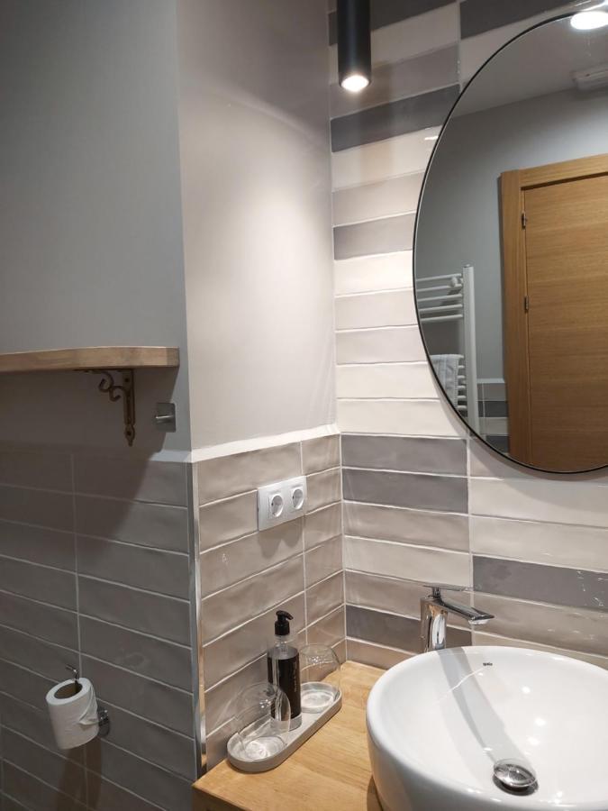 Habital Suites Jaca Exteriér fotografie