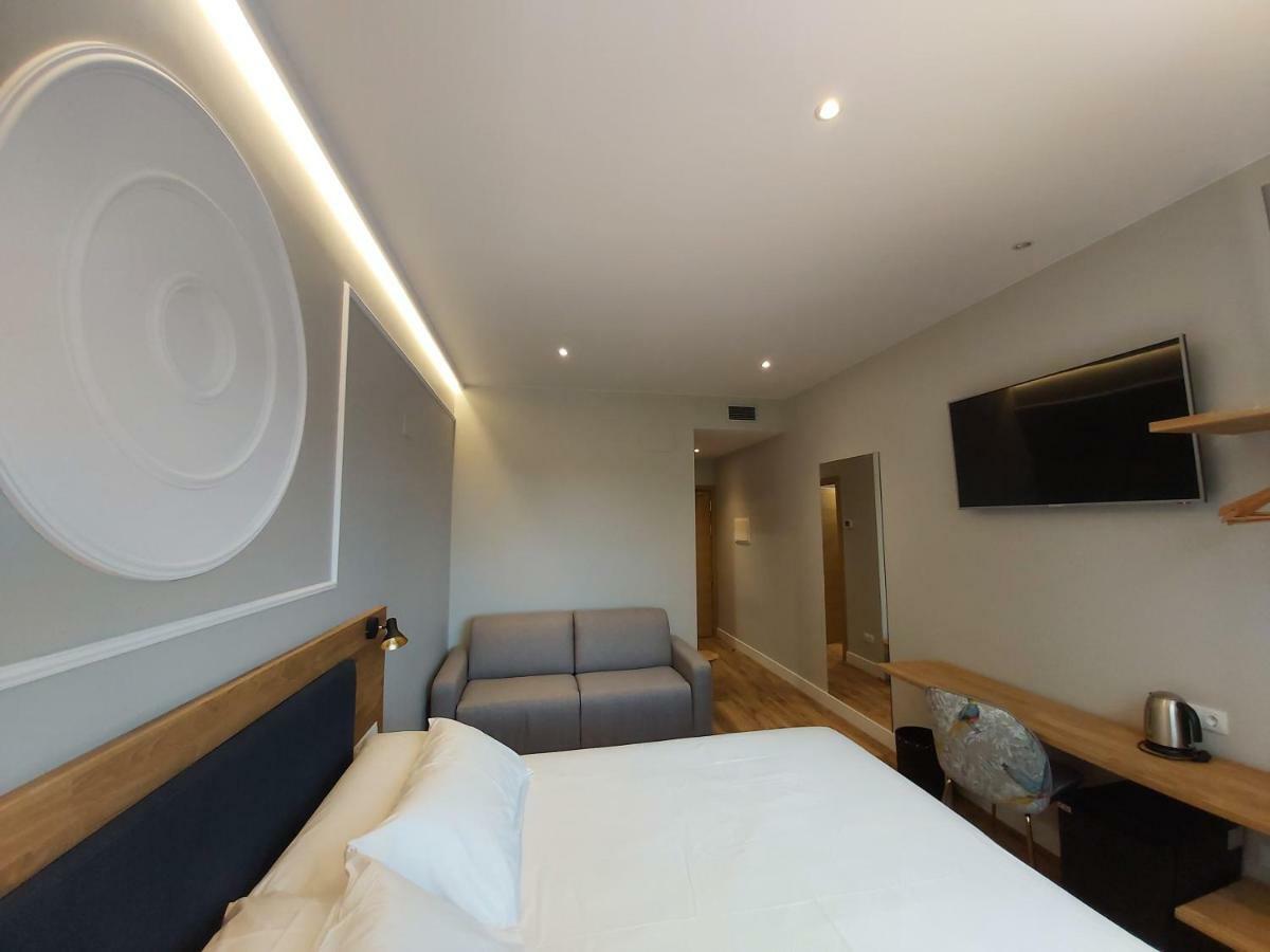 Habital Suites Jaca Exteriér fotografie