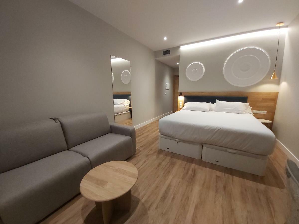 Habital Suites Jaca Exteriér fotografie