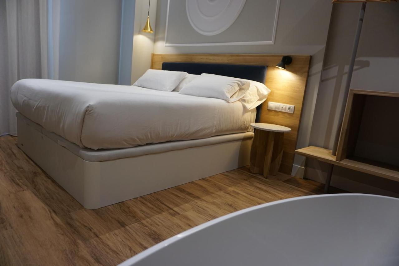 Habital Suites Jaca Exteriér fotografie